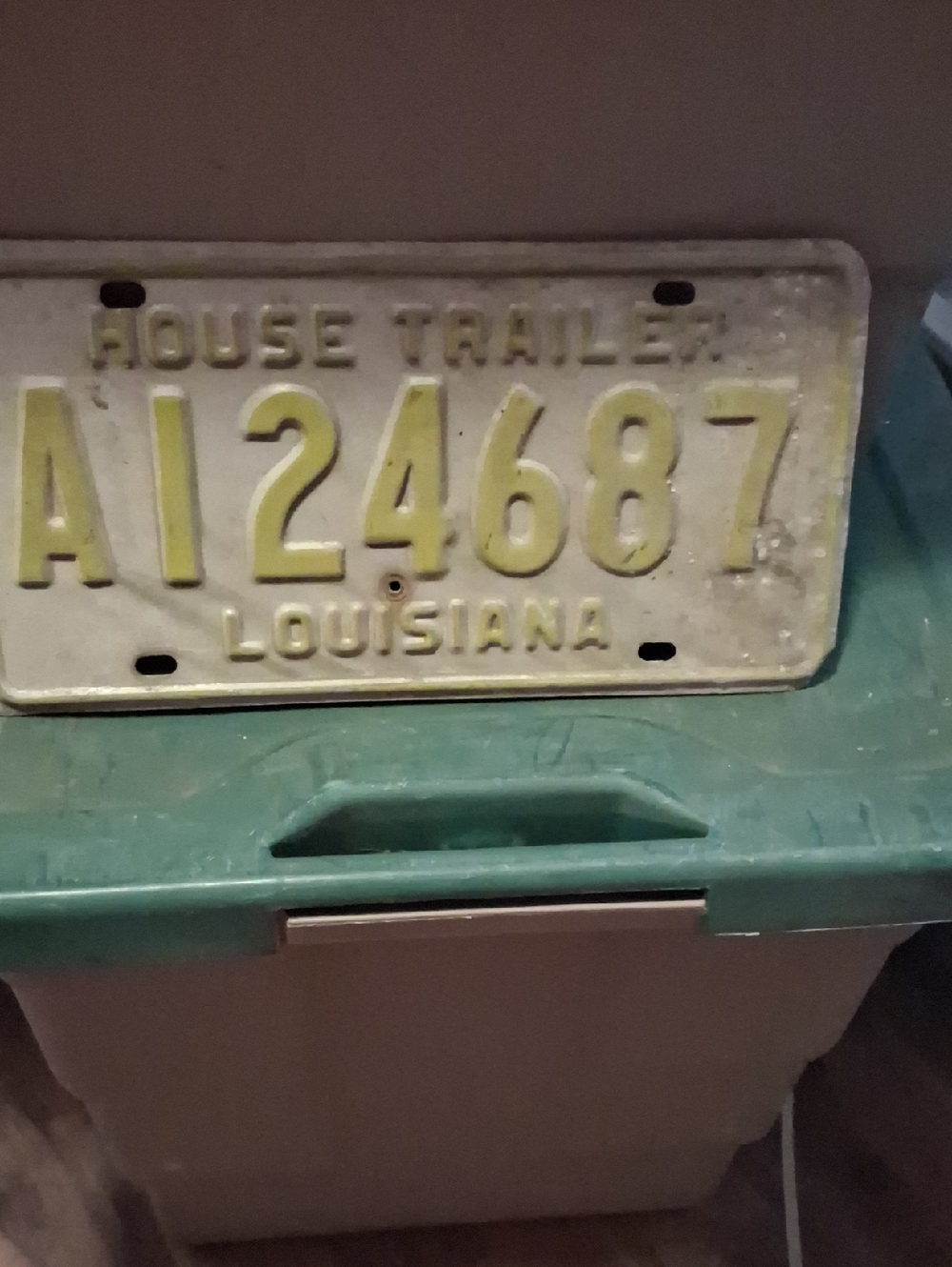 Vintage Louisiana Trailer License Plate in White and Yellow